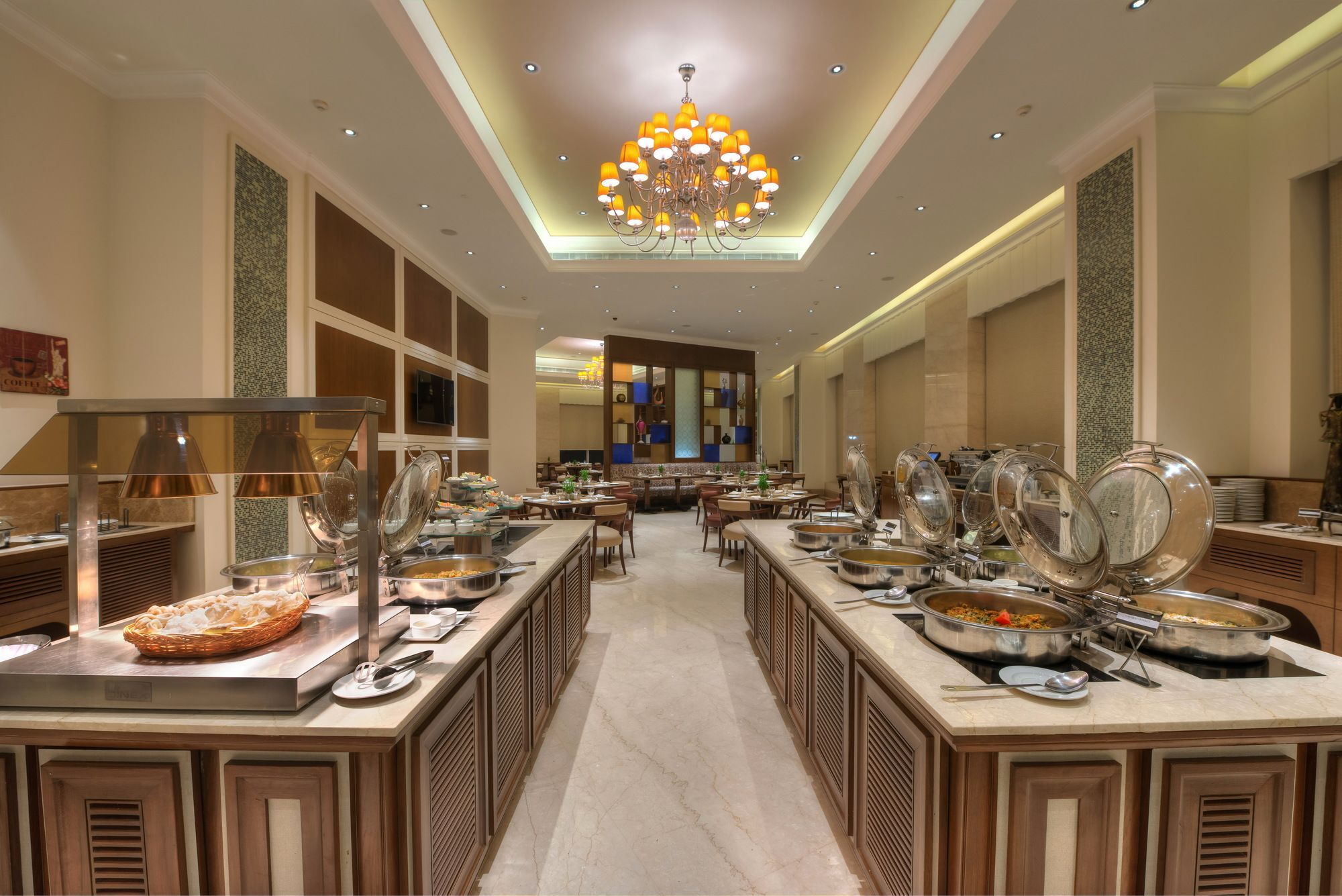 فندق Ramada Plaza شيناي المظهر الخارجي الصورة The buffet at the hotel